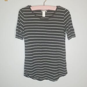 H&M Basic XS Dark Gray White Striped T Shirt Gothic Everyday